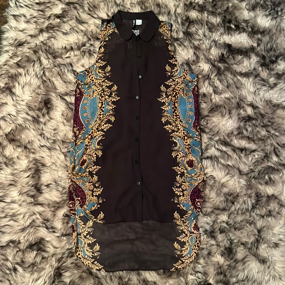 Divided by H&M - NWT - Sheer Sleeveless Long Button Top - Sz 2